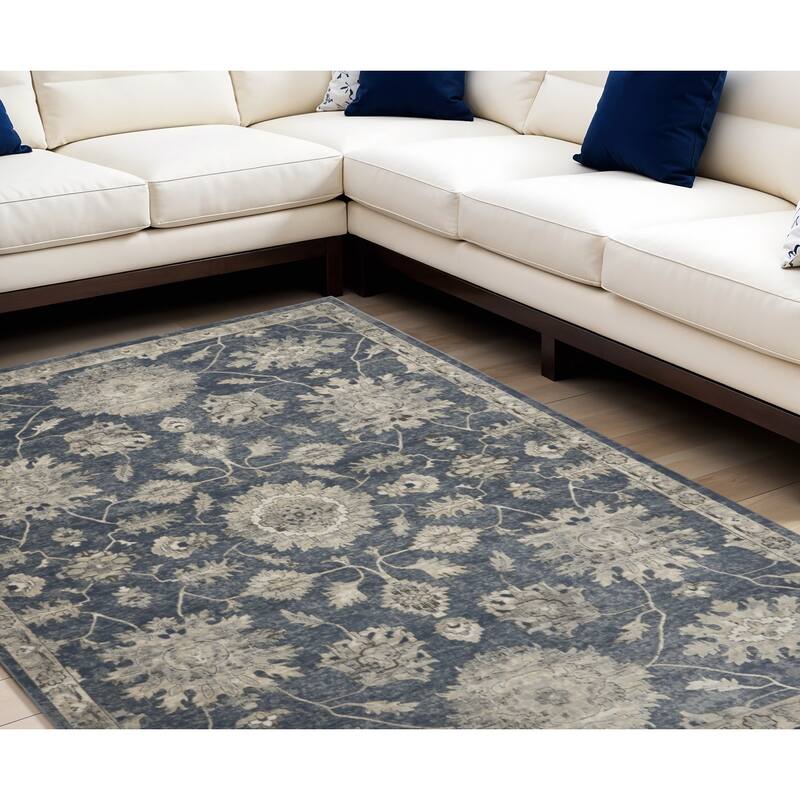 Meja Power Loomed Floral Traditional Area Rug By HomeRoots - 118' X '94' X '0.32 - Cream/Onyx - Rectangle