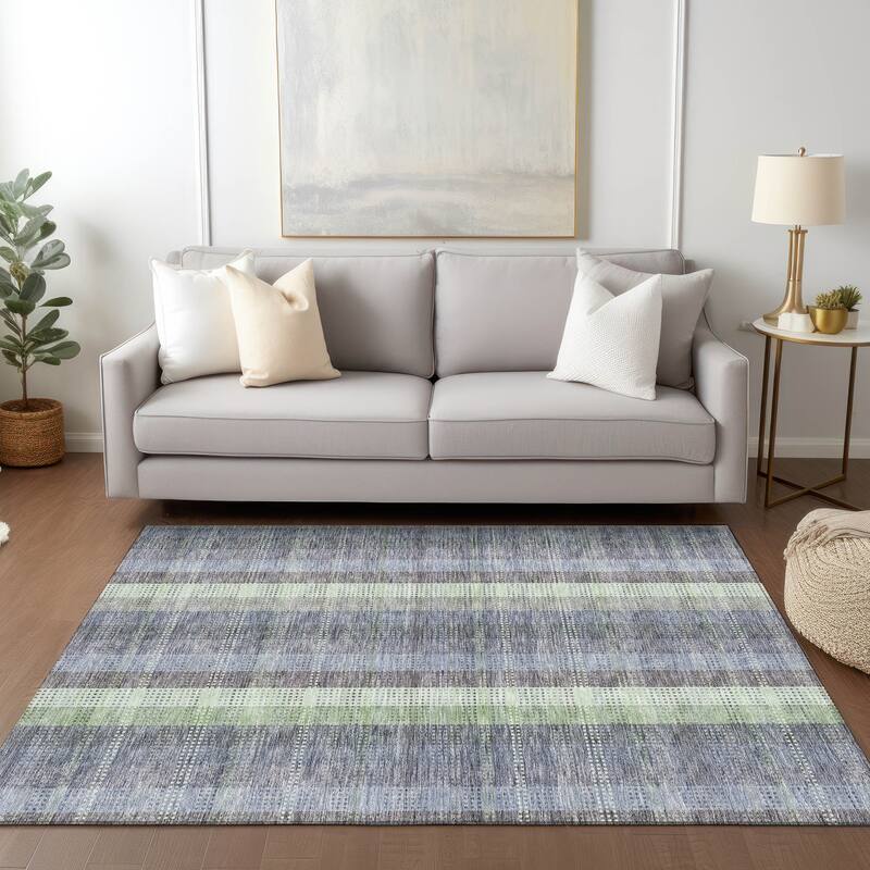 Machine Washable Indoor/ Outdoor Modern Plaid Chantille Rug