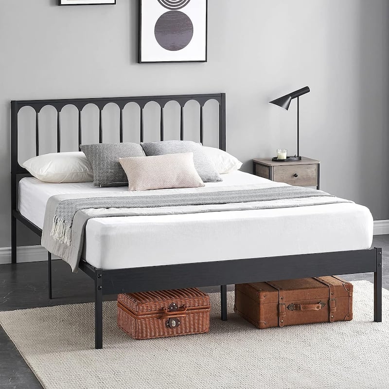 Metal Queen Size Modern Bed Frame Platform Mattress Foundation