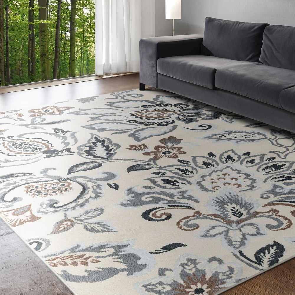 Carrington Farmhouse Floral & Botanical Indoor Area Rug