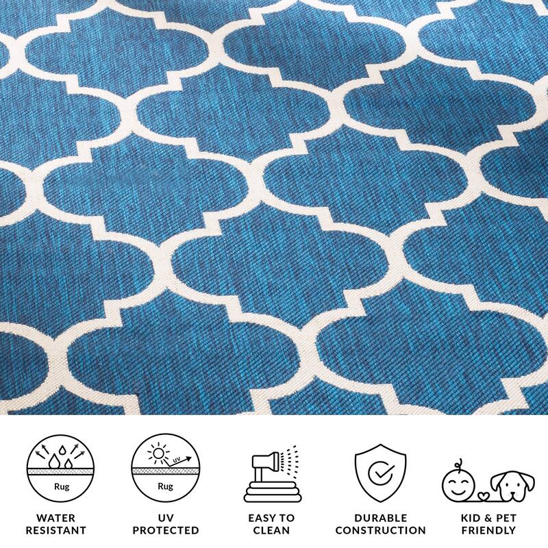 SAFAVIEH Courtyard Kathy Indoor/ Outdoor Waterproof Patio Backyard Rug