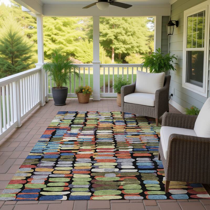 Machine Washable Indoor/ Outdoor Modern Caps Chantille Rug