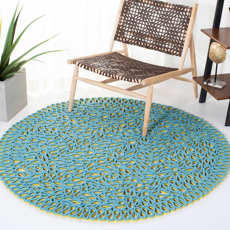 SAFAVIEH Handmade Novelty Priscila Rug