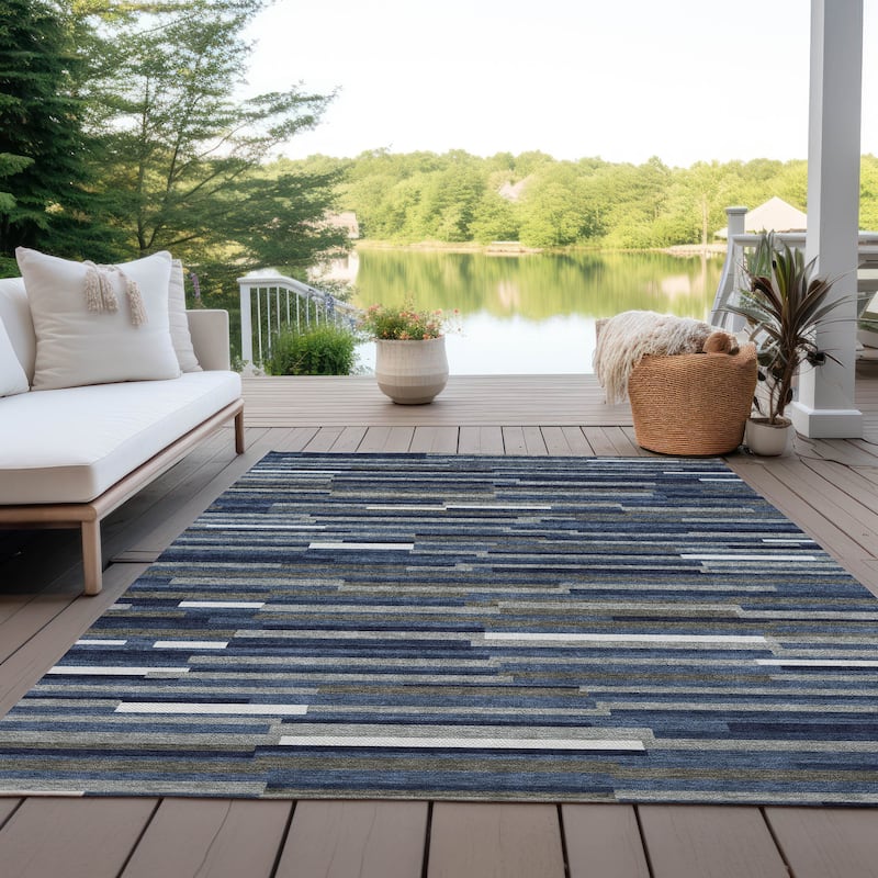 Machine Washable Indoor/ Outdoor Chantille Modern Stripes Rug - Navy - 2'6" x 3'10"