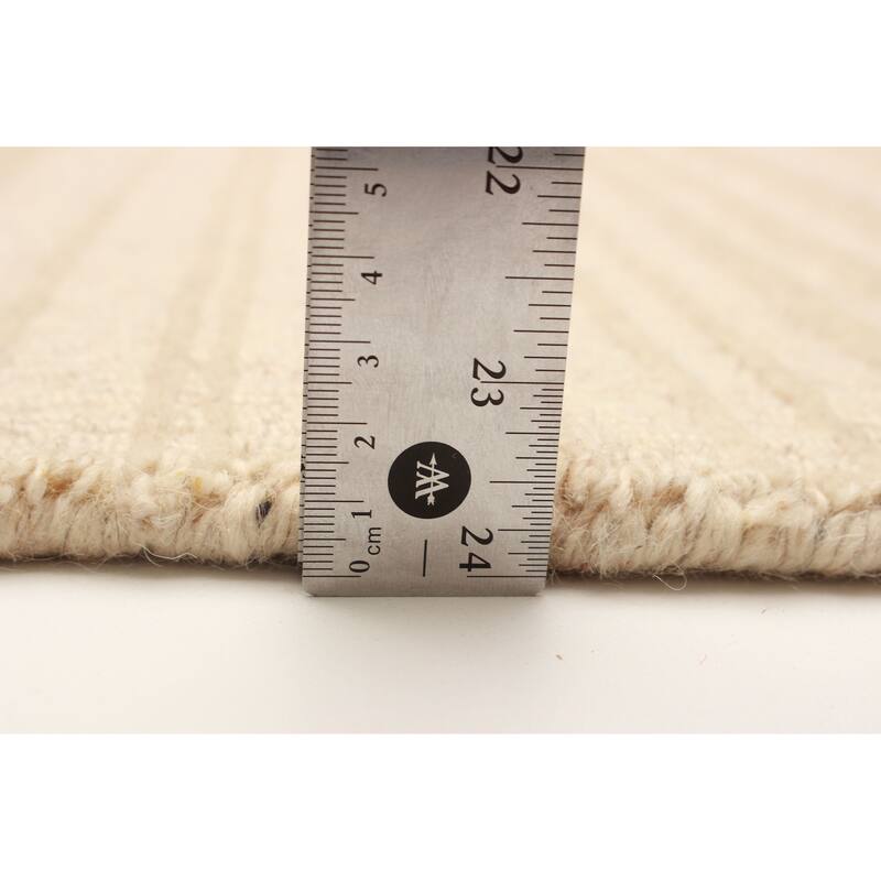 Kashkuli Gabbeh Cream Rug 5'5" x 7'6" - 5'5 x 7'6