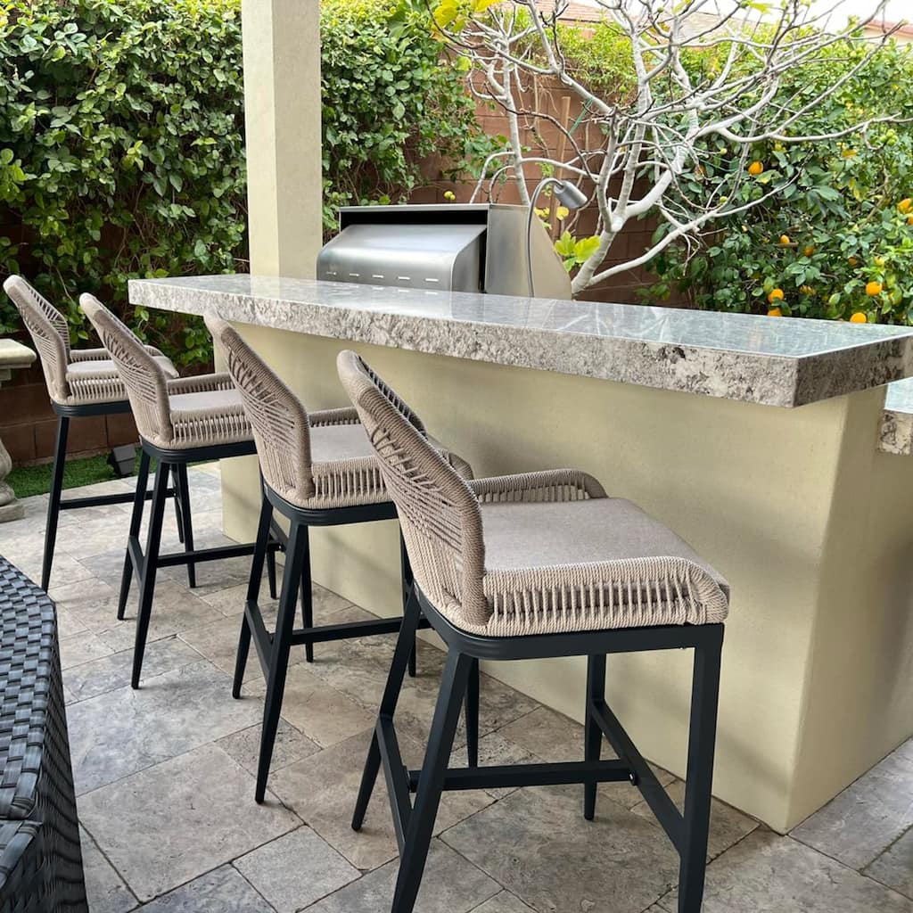 PURPLE LEAF Bar Stools Set of 4 Outdoor Bar Height Metal Stools Modern Wicker Rattan Barstools with Back Aluminum