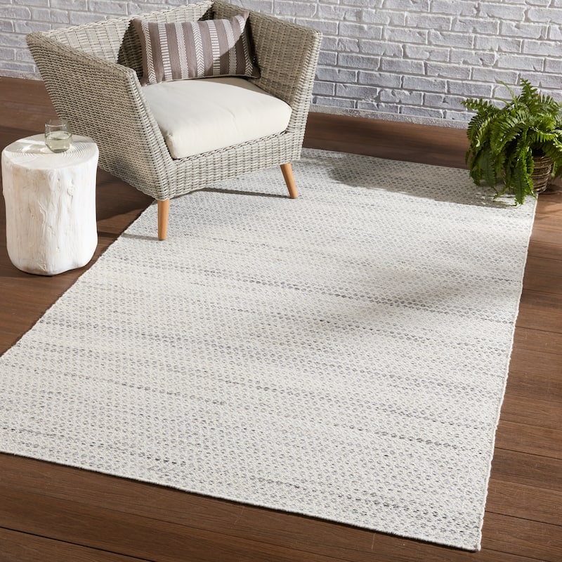 Shila Indoor/ Outdoor Trellis Area Rug