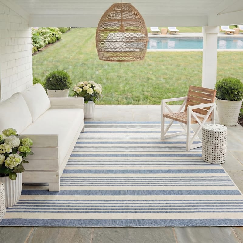 SAFAVIEH Courtyard Orsi Indoor/ Outdoor Waterproof Area Rug