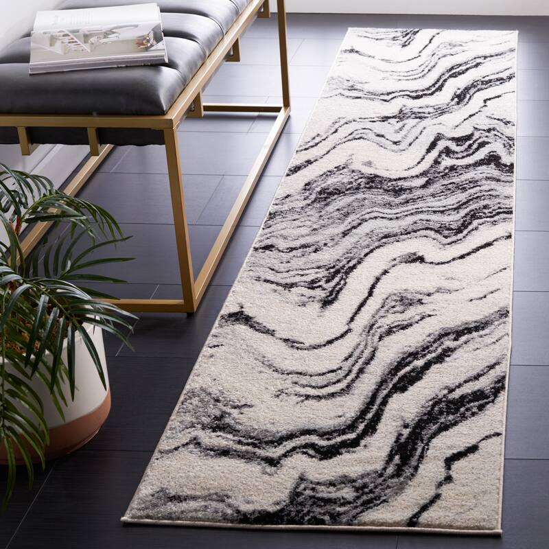SAFAVIEH Tucson Odessa Machine Washable Traditional Rug