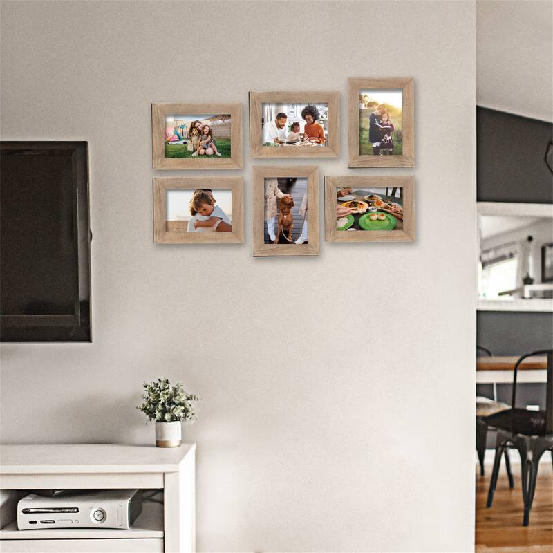 Adeco Decorative Distressed Wood Picture Frame Set