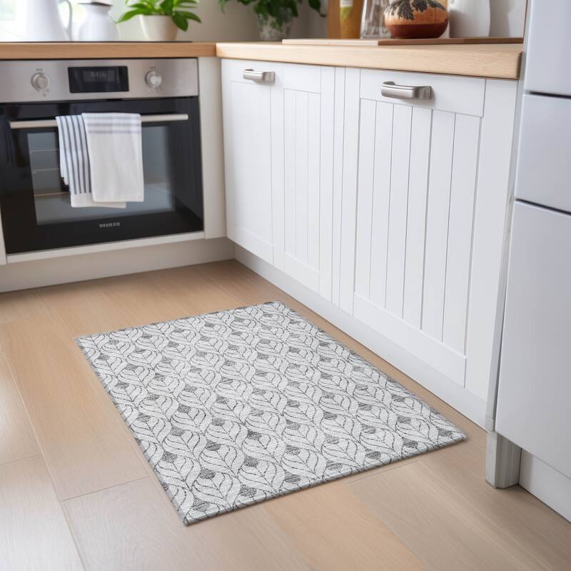 Machine Washable Indoor/ Outdoor Chantille Contempoary Geo Rug