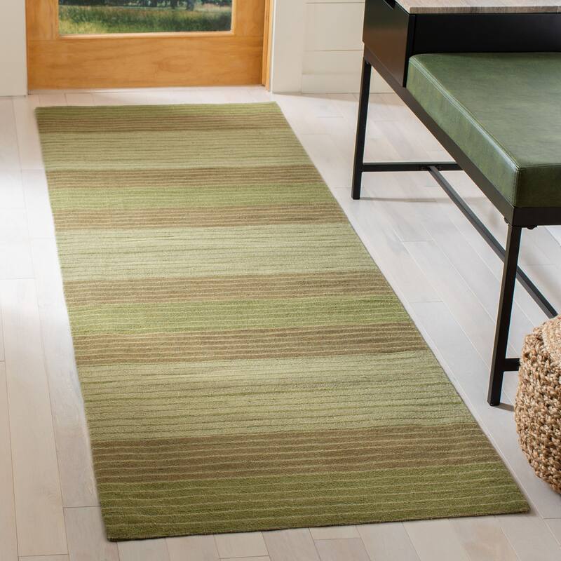 SAFAVIEH Handmade Marbella Liboria Modern Wool Rug - 2'3" x 8' Runner - Green