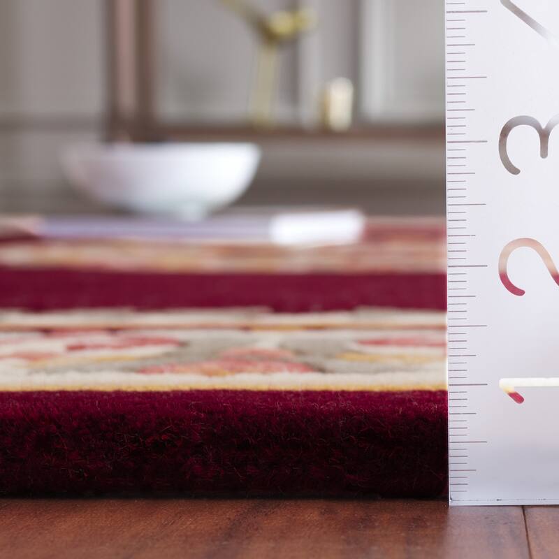SAFAVIEH, Handmade Naples Cathelyne Traditional Wool Rug
