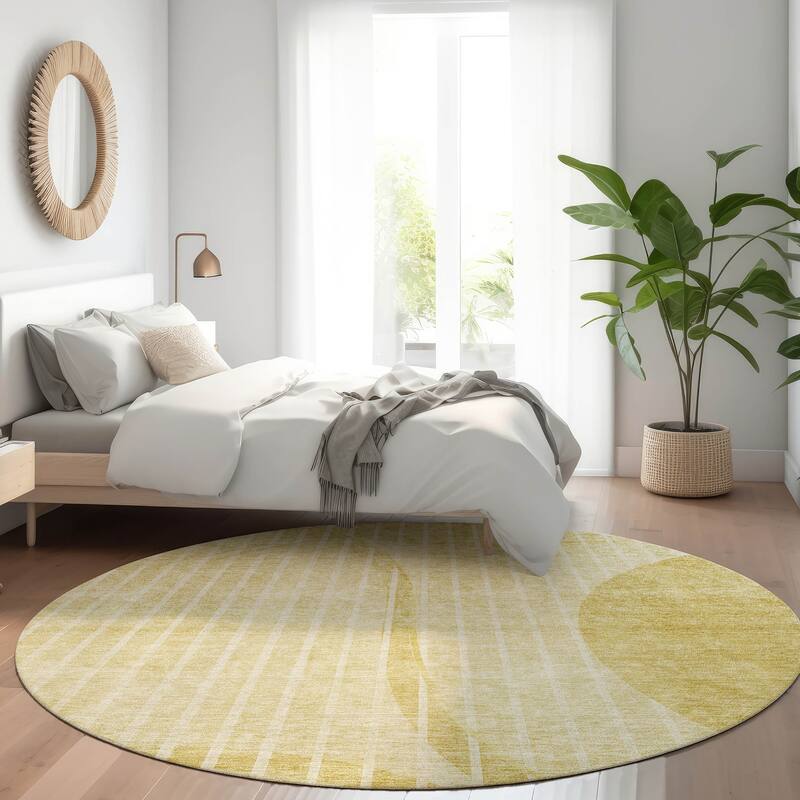 Machine Washable Indoor/ Outdoor Chantille Contemporary Rug - Gold - 8' x 8'