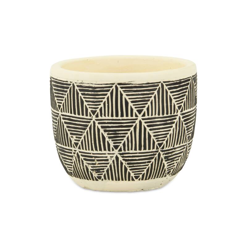 HomeRoots Black And White Ceramic 30 Ounce Geometric Round Distressed Pot Planter - 5.75 in. x 4.75 in. x 5.75 in.