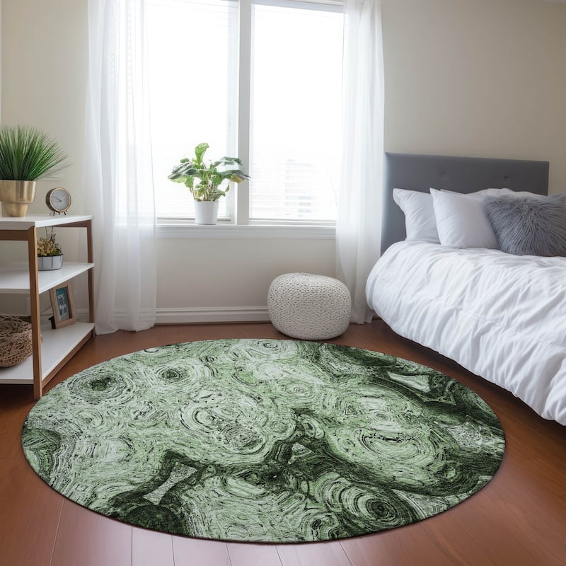 Machine Washable Indoor/ Outdoor Chantille Abstract Waves Rug - Green - 8' x 8'