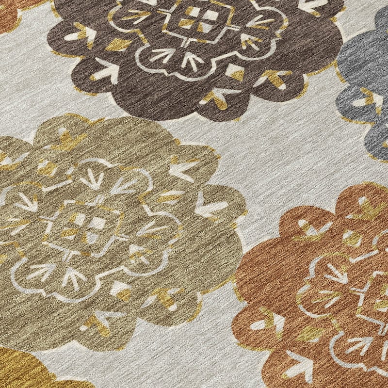 Machine Washable Indoor/ Outdoor Global Motif Chantille Rug