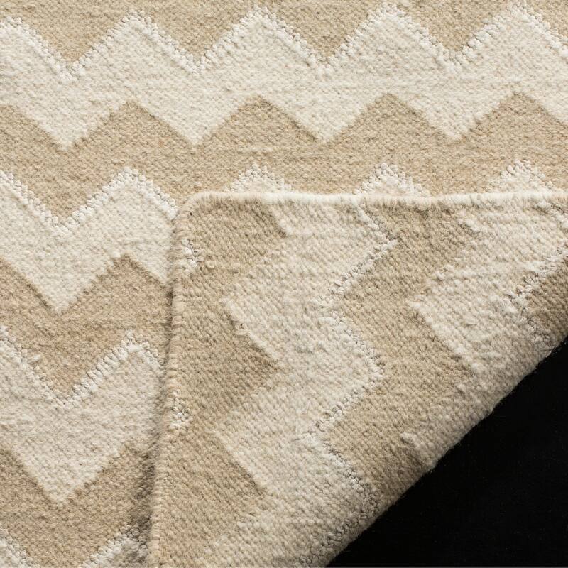 SAFAVIEH Handmade Flatweave Dhurries Kasturi Modern Wool Rug