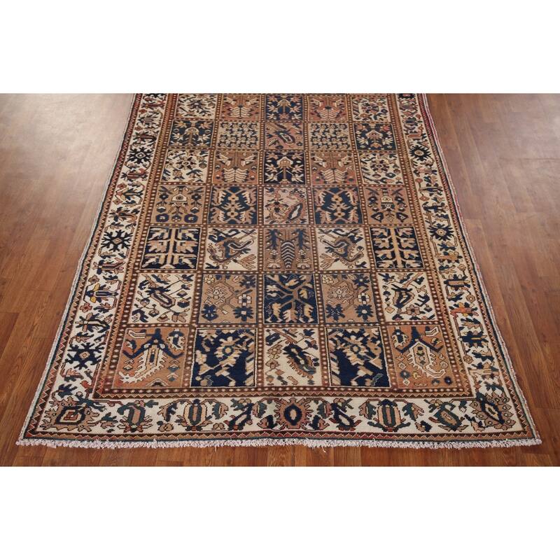 Garden Design Bakhtiari Persian Vintage Rug Hand-Knotted Wool Carpet - 5'3" x 9'9"