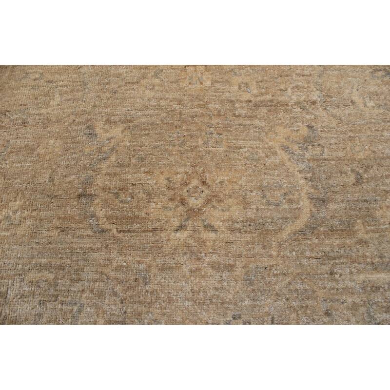 Classic Ziegler Vikki Tan Beige Hand-knotted Wool Rug - 3'11" x 5'9"