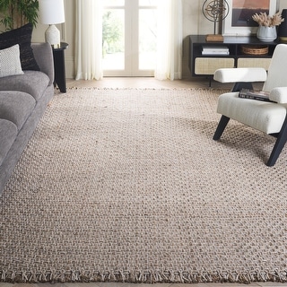 SAFAVIEH Handmade Natural Fiber Agostina Farmhouse Fringe Jute Rug
