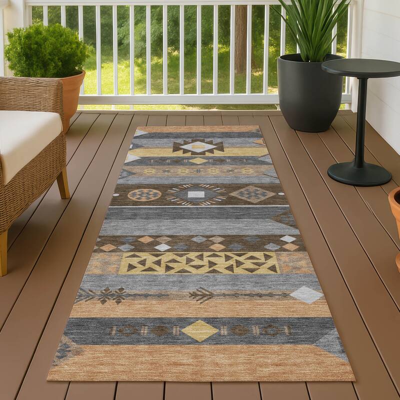 Machine Washable Indoor/ Outdoor Global Tuca Chantille Rug - Chocolate - 2'3" x 7'6"