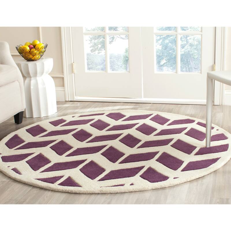 SAFAVIEH Handmade Chatham Aloyse Modern Wool Rug - 5' Round - Purple/Ivory