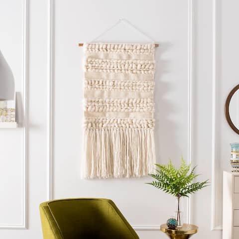 SAFAVIEH Sedona Hand Woven Wall Tapestry 101 - 24" W x 28" L