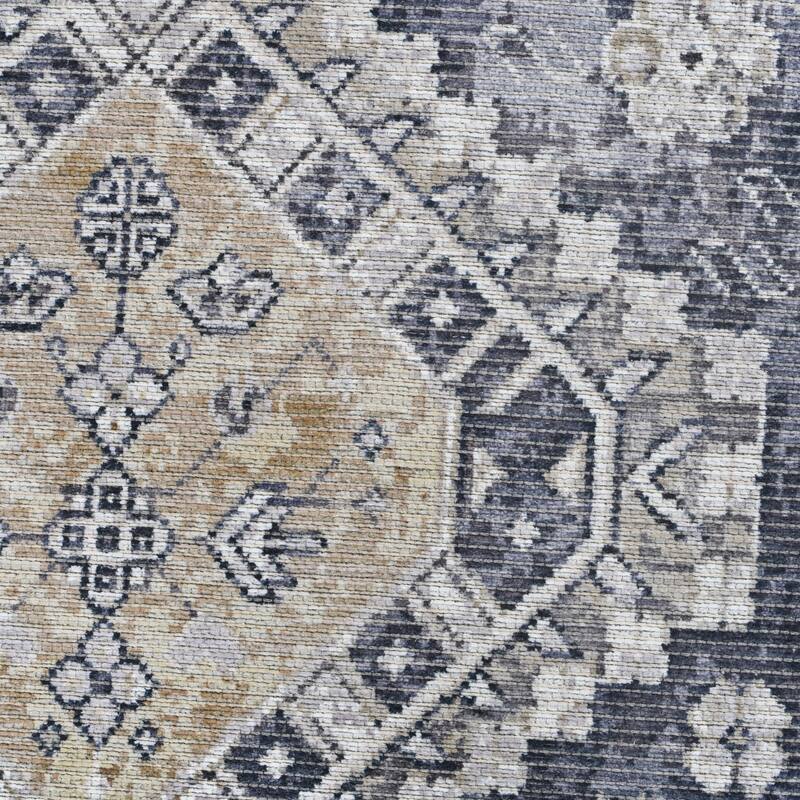 Alaska Machine-Washable Vintage Medallion Power-Loomed Area/Runner Rug