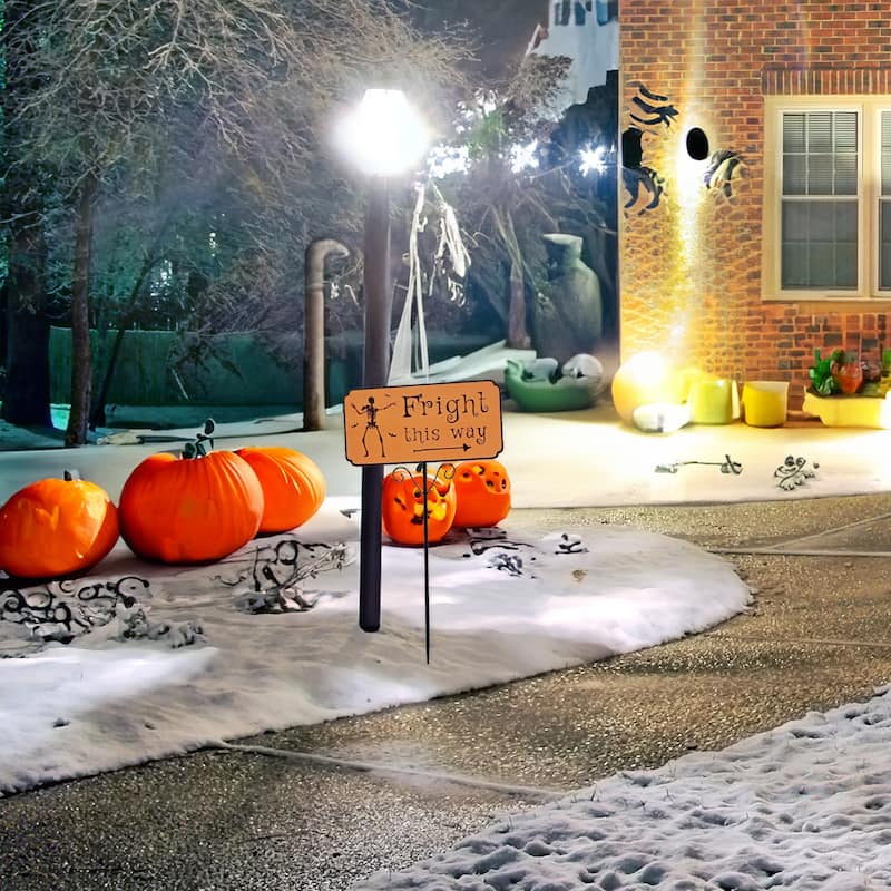 Fright This Way Outdoor Halloween Lawn Stake - 27.5"