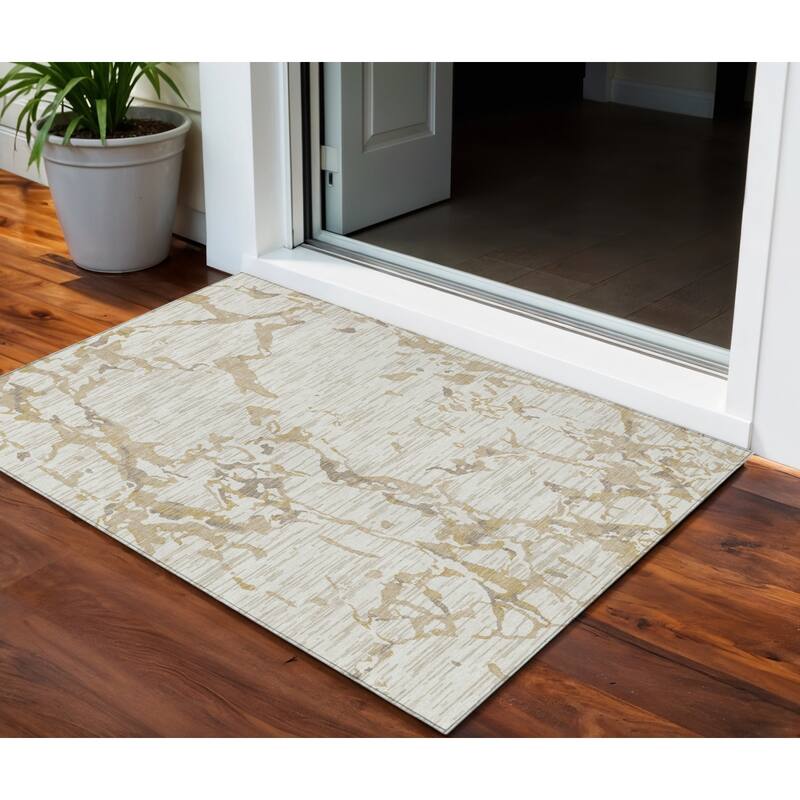 HomeRoots Striped Transitional Rectangle Outdoor Rug - 3' x 5'