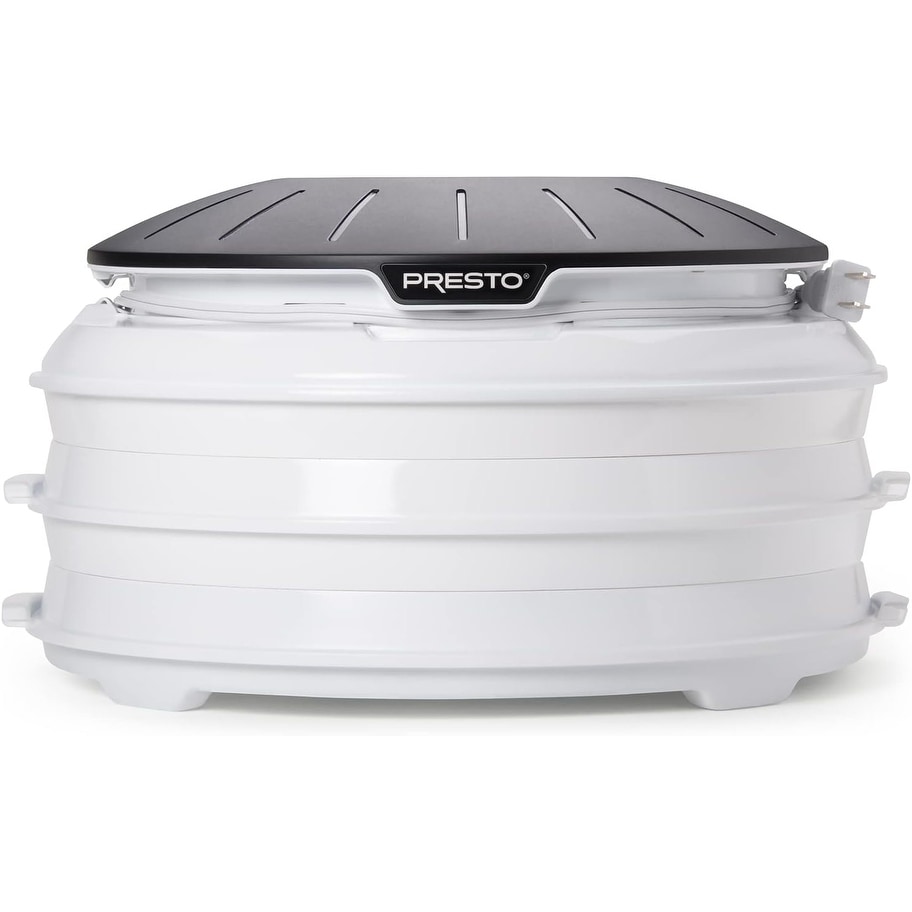 Commercial CHEF Food Dehydrator, Dehydrator for Food and Jerky, Freeze  Dryer, 280 Watts, White, CCD100W6 at Tractor Supply Co.