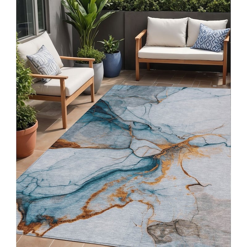 HomeRoots Abstract Modern Rectangle Outdoor Rug - 5' X 8'