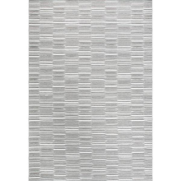 Dynamic Rugs Brighton Indoor/Outdoor Polypropylene Patio Backyard Area ...