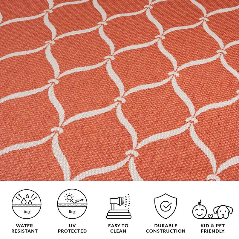 SAFAVIEH Courtyard Liya Indoor/ Outdoor Waterproof Patio Backyard Rug