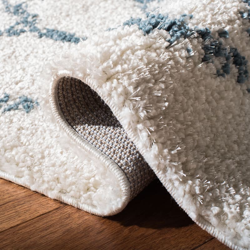 SAFAVIEH Berber Fringe Shag Lillis Trellis 1.2-inch Thick Rug