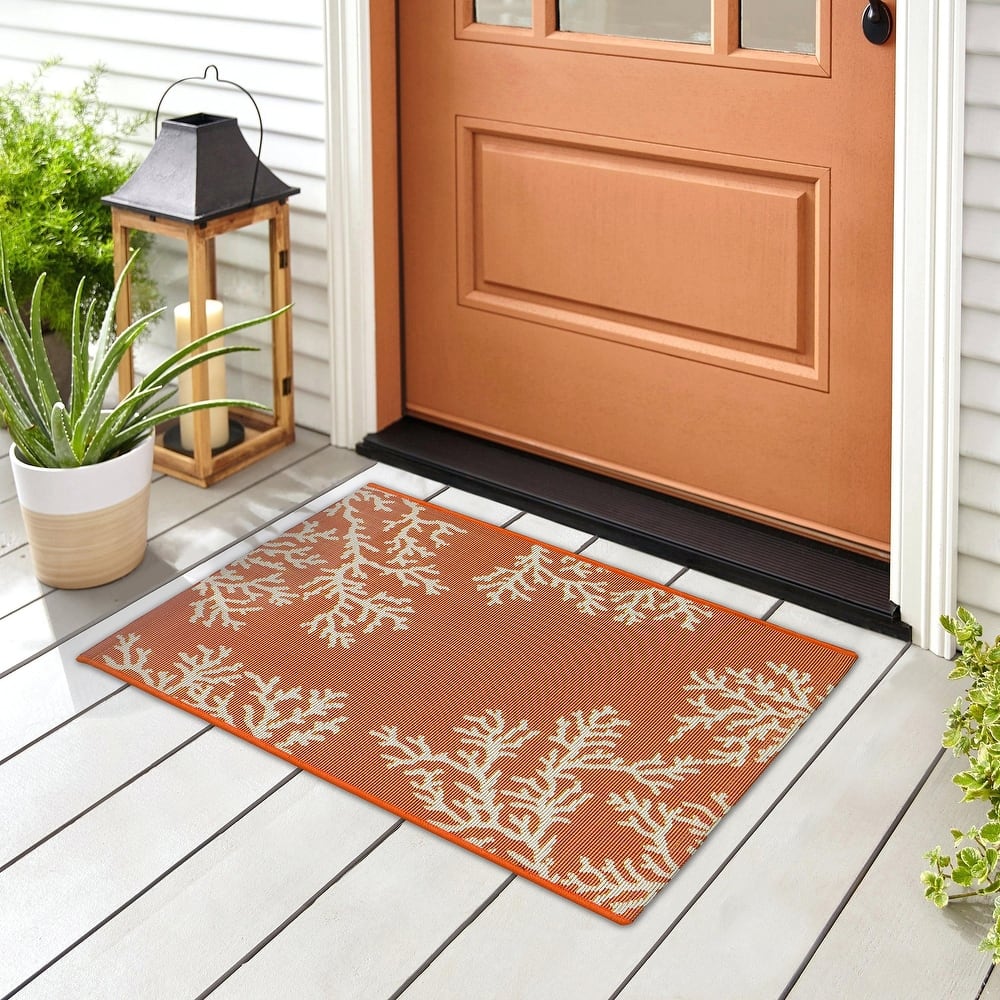 Liora Manne Esencia Coral Edge Indoor/Outdoor Mat