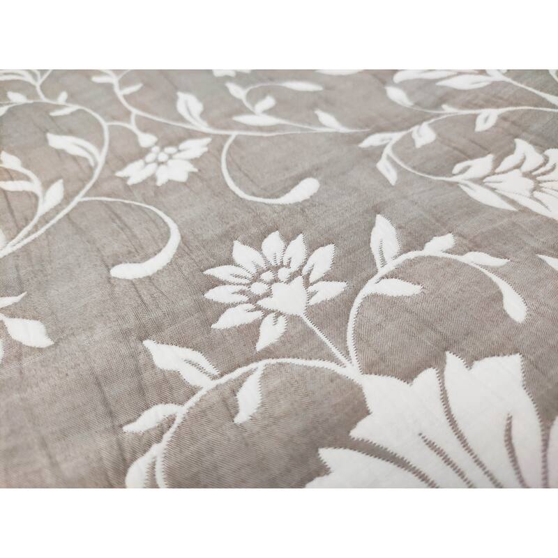 CEDAR COURT Jasper Taupe Soft Matelasse Jacquard Quilt Set
