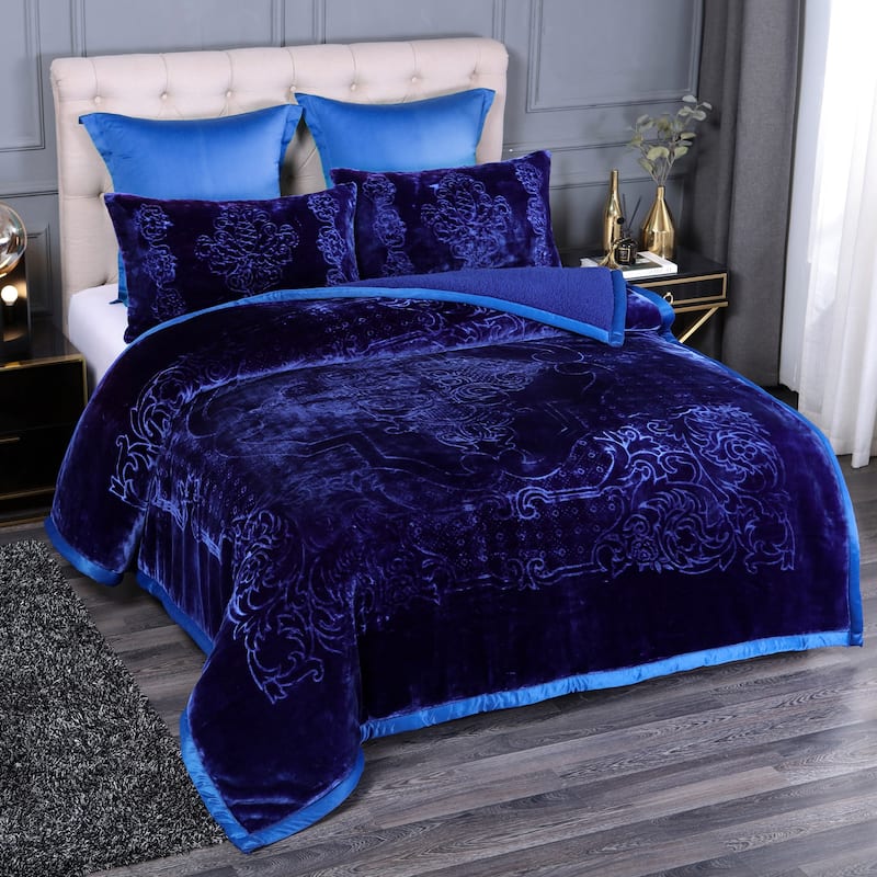 Ultra Plush Printed 3-piece Sherpa Borrego Comforter Set - Solid Navy