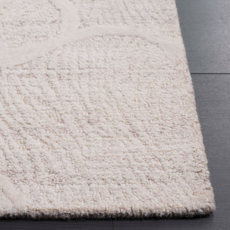 SAFAVIEH Handmade Pine Sucheta Contemporary Wool Rug