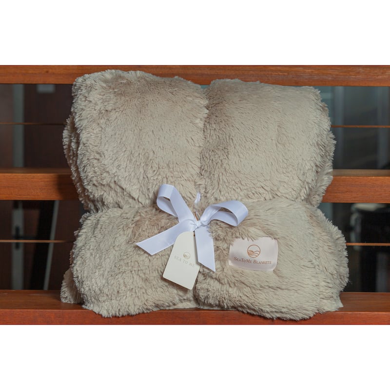Heavenly Hermosa Luxury Blanket