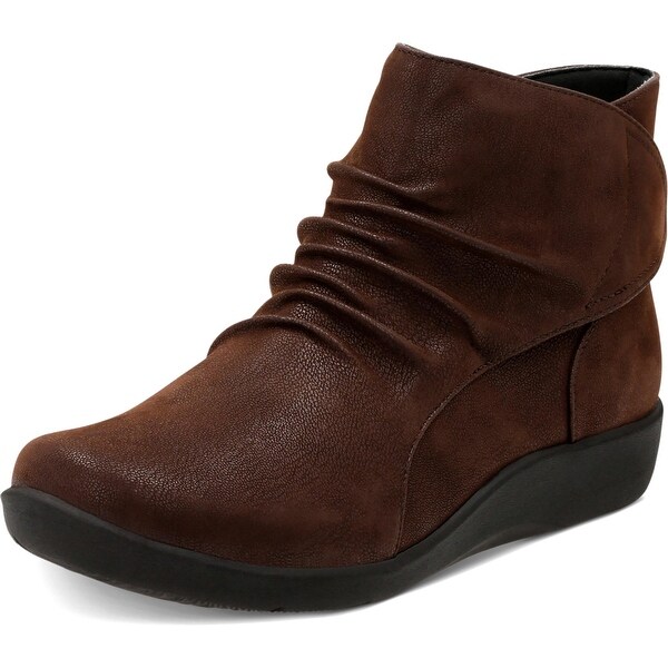 cloudsteppers by clarks sillian rima bootie