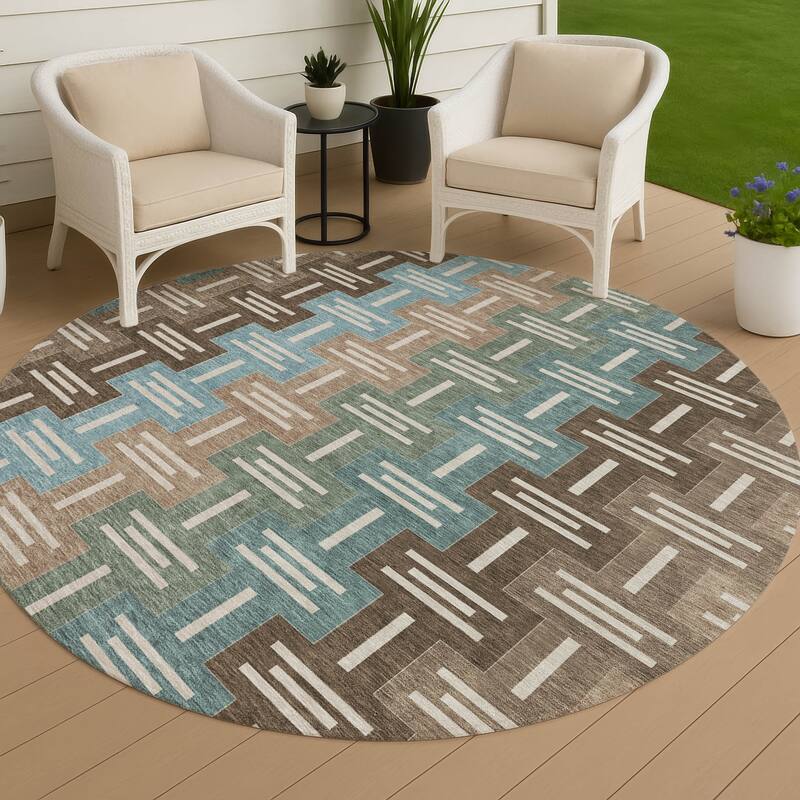 Machine Washable Indoor/ Outdoor Modern Wamego Chantille Rug - Brown - 8' x 8'
