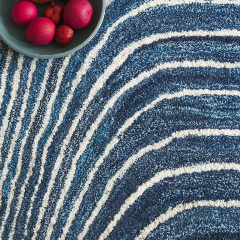 SAFAVIEH Handmade Abstract Hannelie Modern & Contemporary Rug