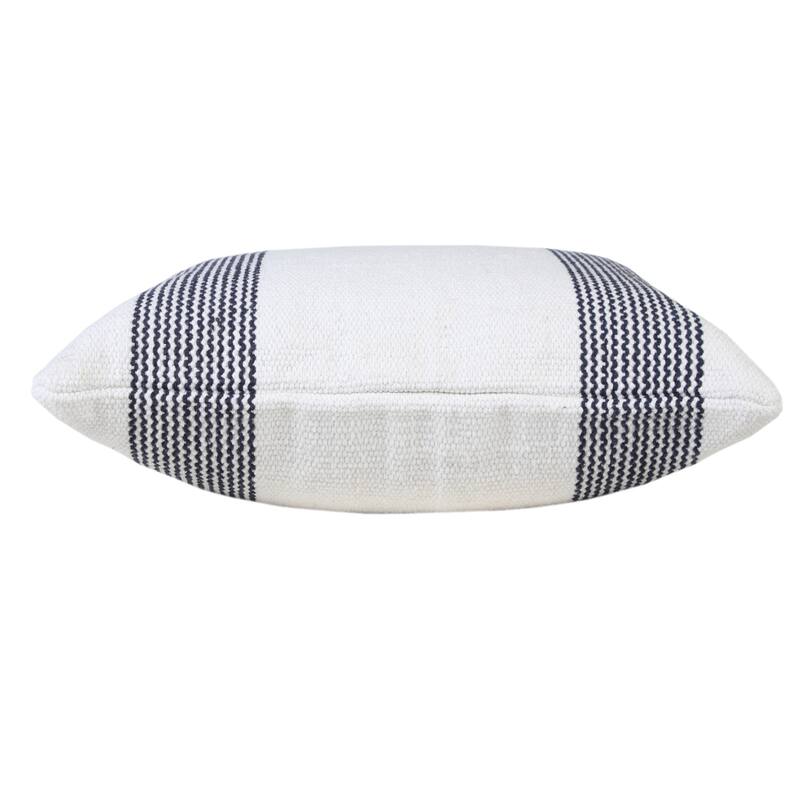 HomeRoots 20" X 20" Deep Blue And White 100% Cotton Geometric Zippered Pillow