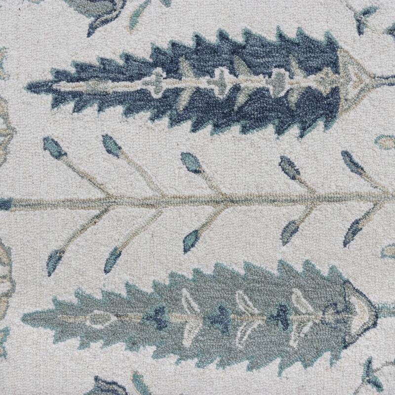 Dahoy Hand Tufted Floral Traditional Area Rug By HomeRoots