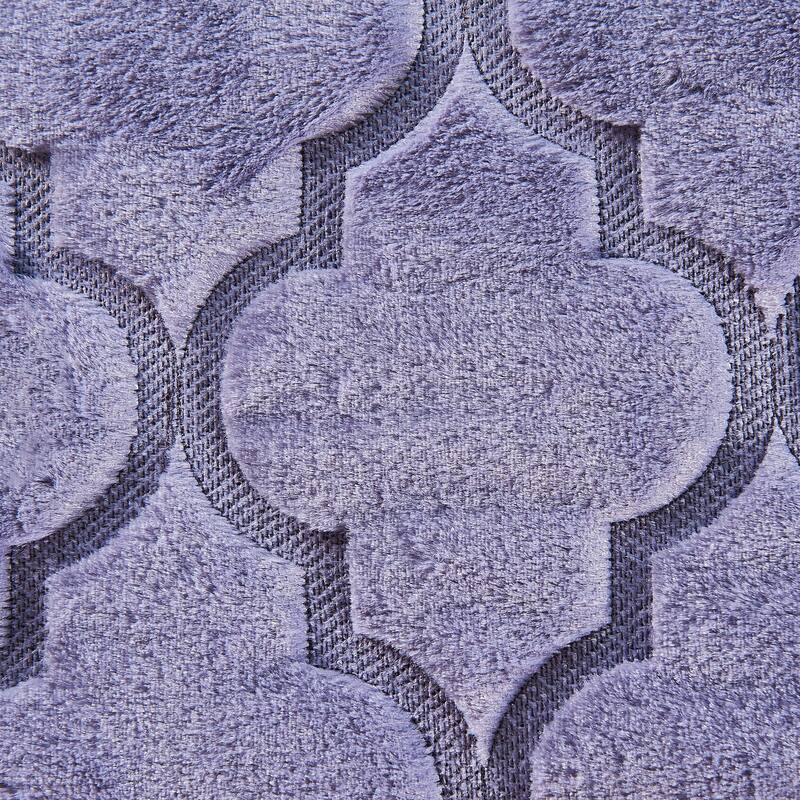 FauxFur Moroccan Design 7-piece Embroidered Quilt Set