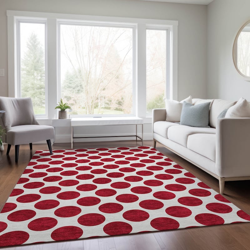 Machine Washable Indoor/ Outdoor Polka Dots Chantille Rug