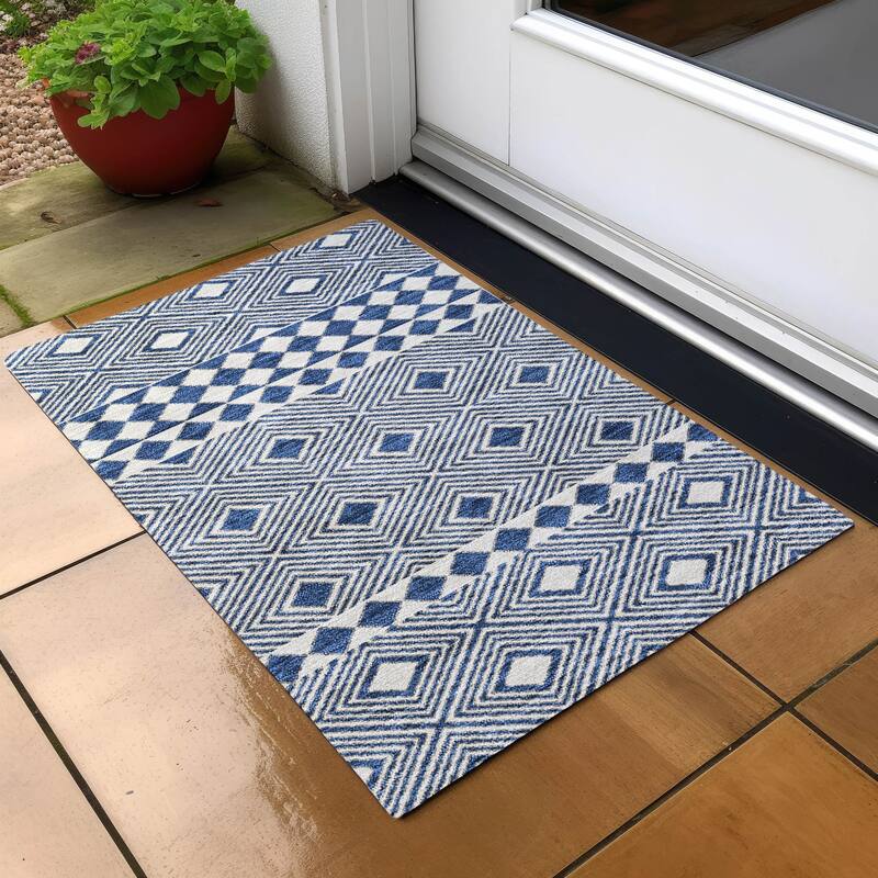 Machine Washable Indoor/ Outdoor Chantille Moroccan Boho Rug - Navy - 1'8" x 2'6"