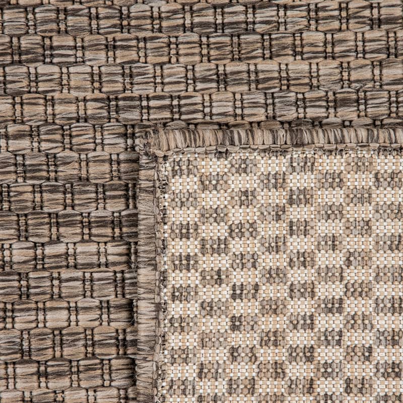 Variegated Waterproof Outdoor Rug for Patio
